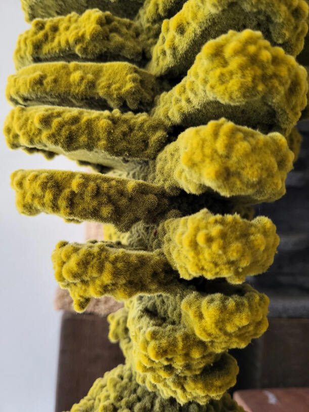 Teo Baehler, BROODT 32/04 (detail), 2025