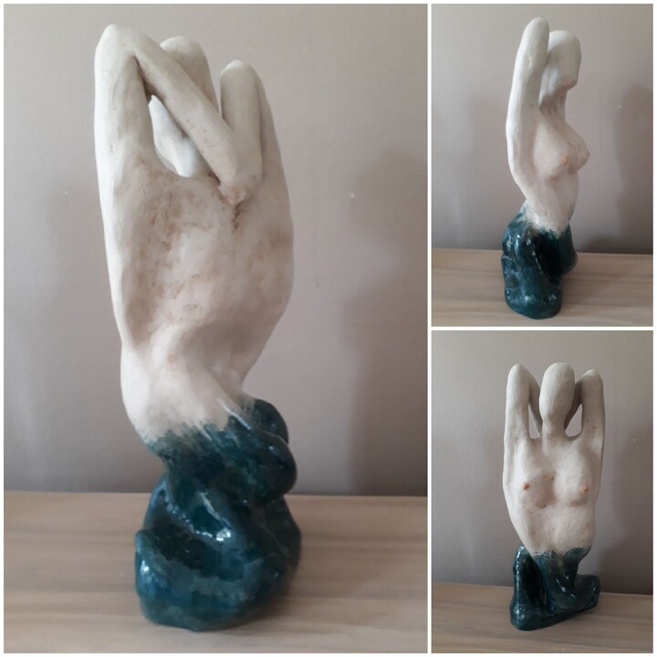 Aphrodite rijst op uit de zee