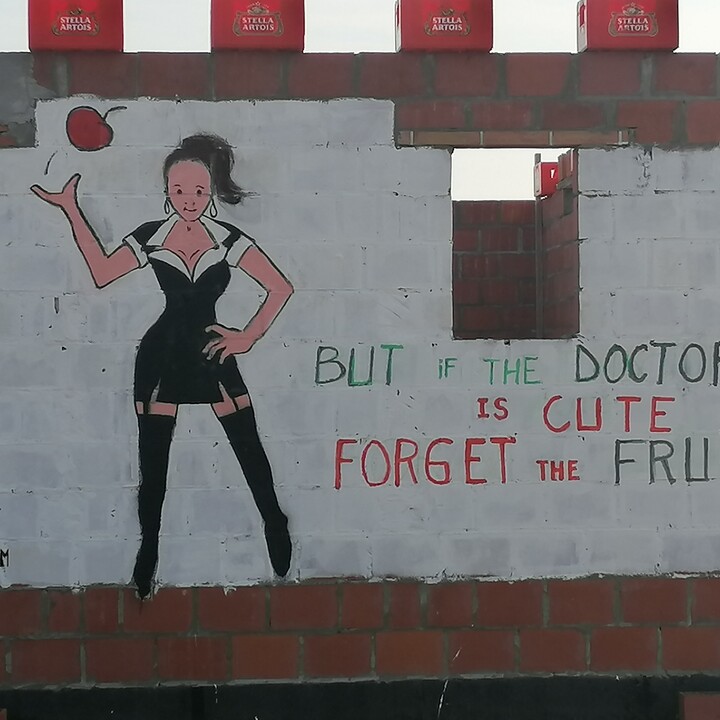 An apple a day keeps the doctor away.