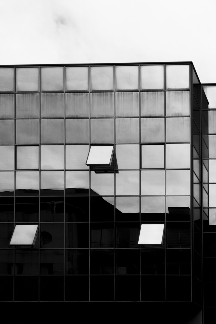 b&w (series)