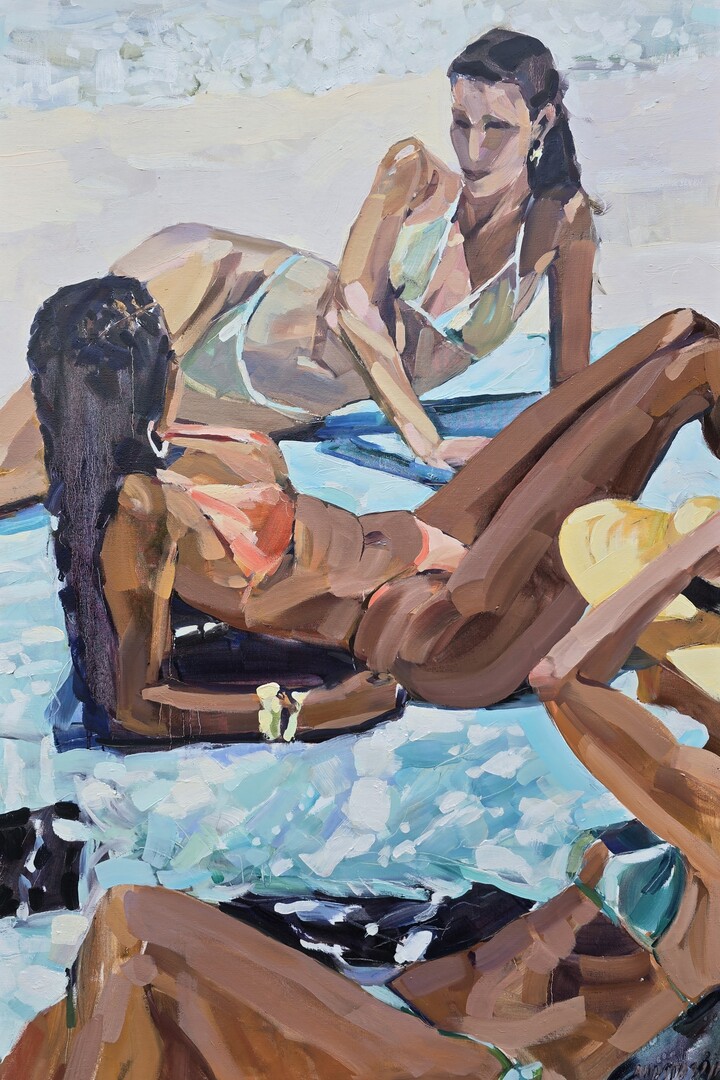 Girls on the beach 