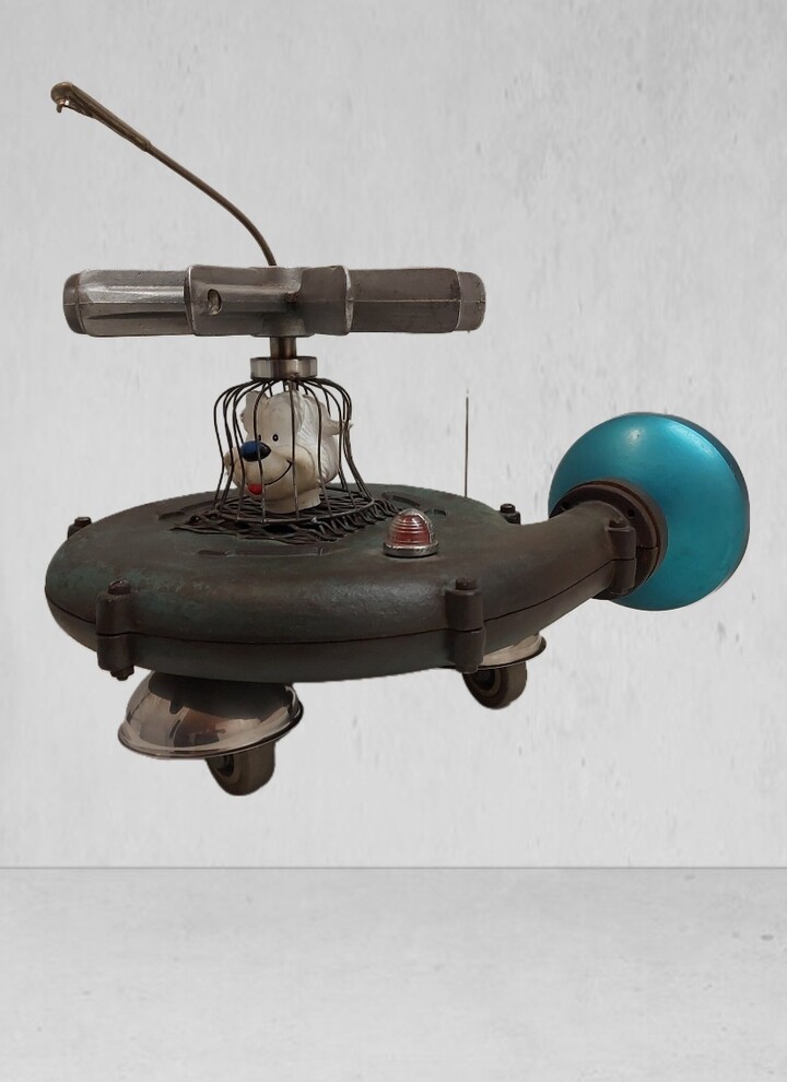 UFO with Television dog