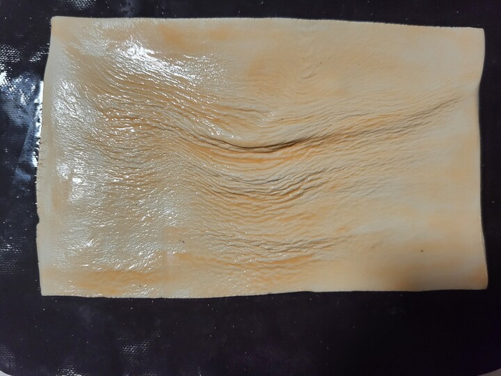 A piece of motherhood sensitive skin